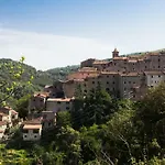 Le Dame Del Borgo