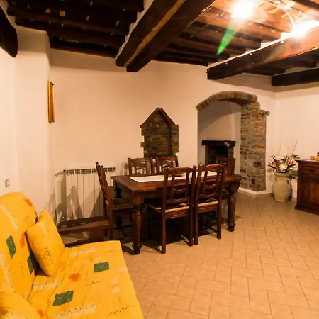 Le Dame Del Borgo Apartment Sassetta