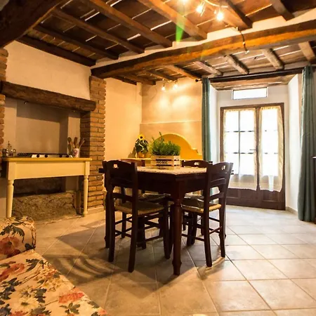 Le Dame Del Borgo Apartment *